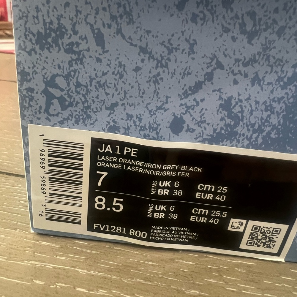 Ja Morant Nike shoes - Picture 4 of 5